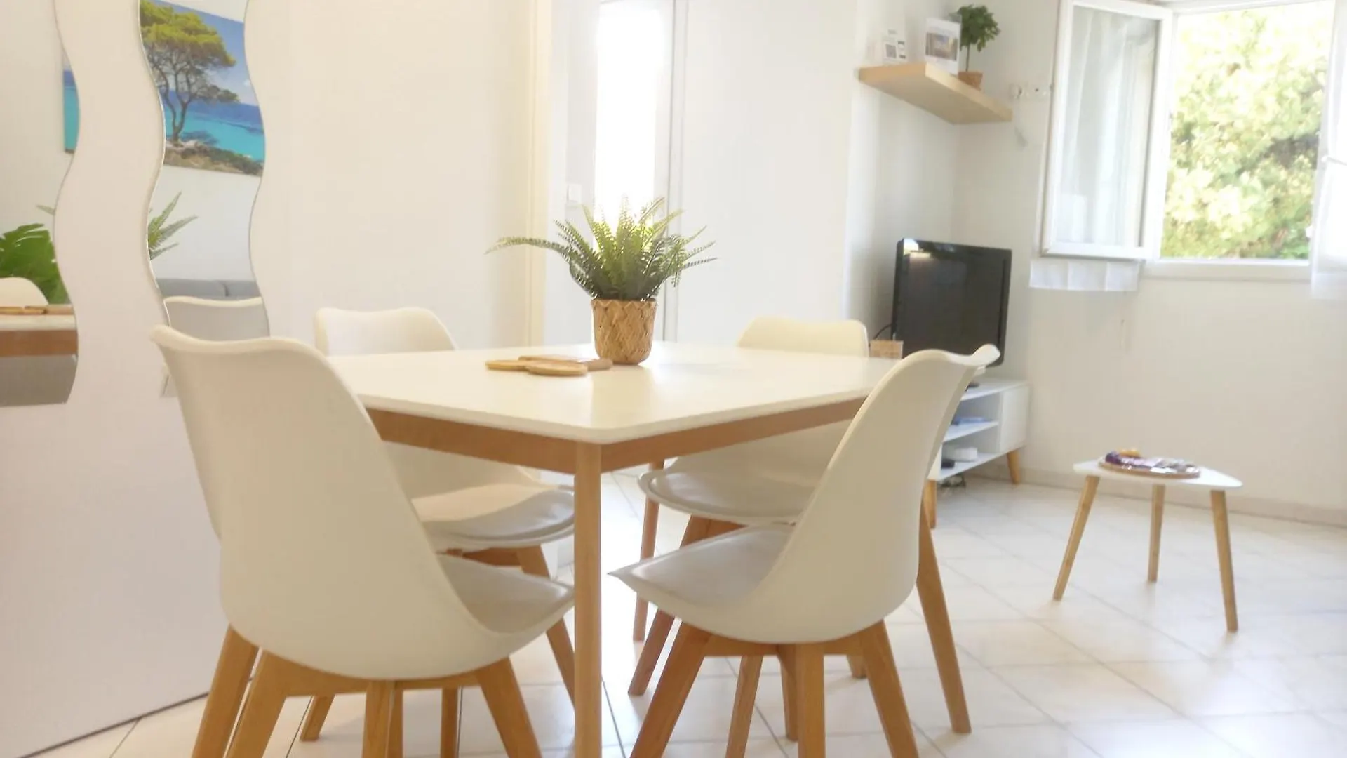 Lejlighed Adorable Studio A 200M De La Mer , Frais , Bien Equipe Et Proche Des Commodites Cagnes-sur-Mer Frankrig